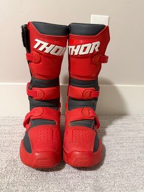 Thor Blitz XR Youth Size 4 Boots MX Motocross Off-Road Dirt Bike ATV - Red